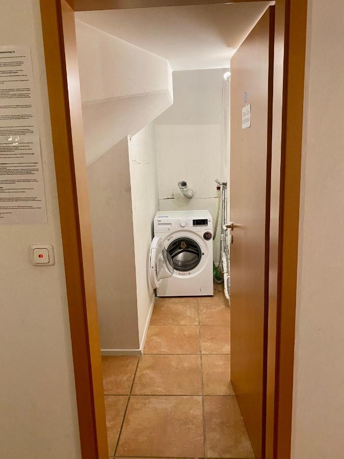 Apartment Komfortables Doppelzimmer In Goldscheuer - 1a